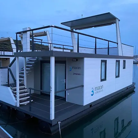 Floating House Arena 3 Διαμέρισμα Πούλα